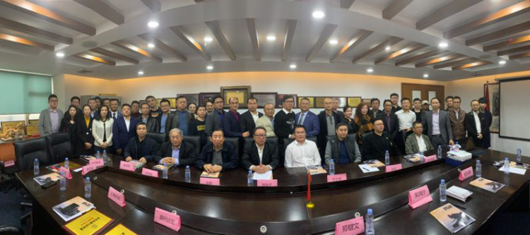k8.com科技产品亮相2019中国安检排爆行业联盟年会