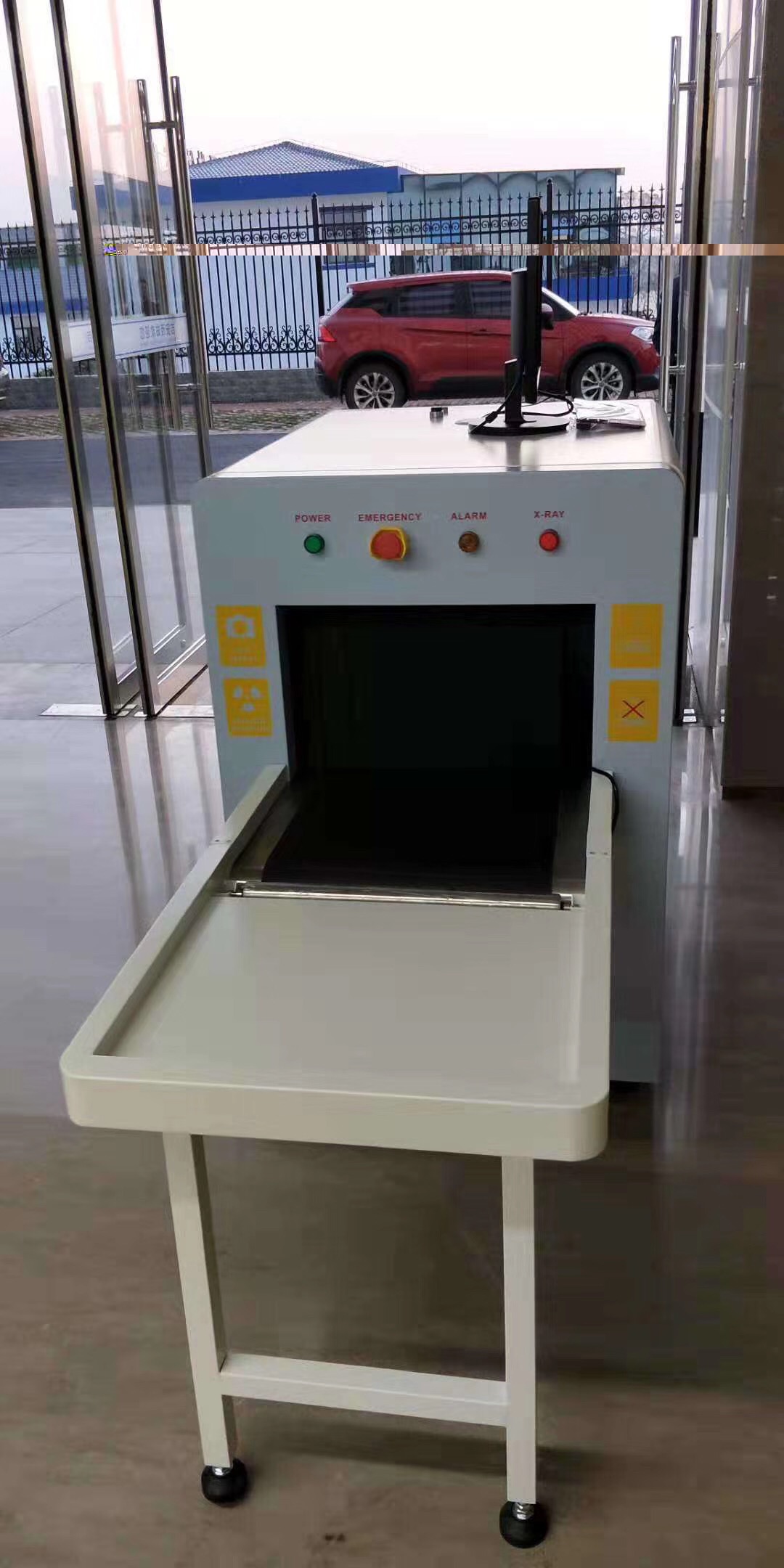 江西吉安西站采用k8.com安检机安检门等安检设备